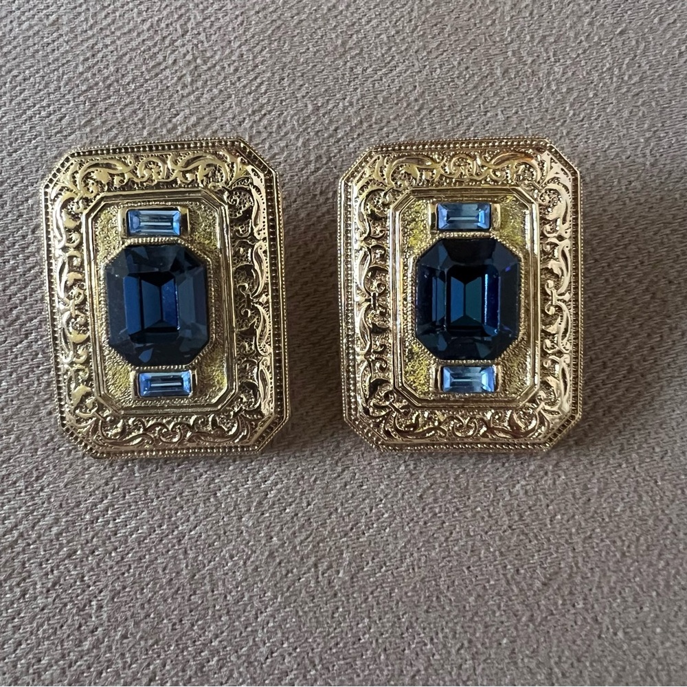 Elegant Gold and Blue Clip On Earrings